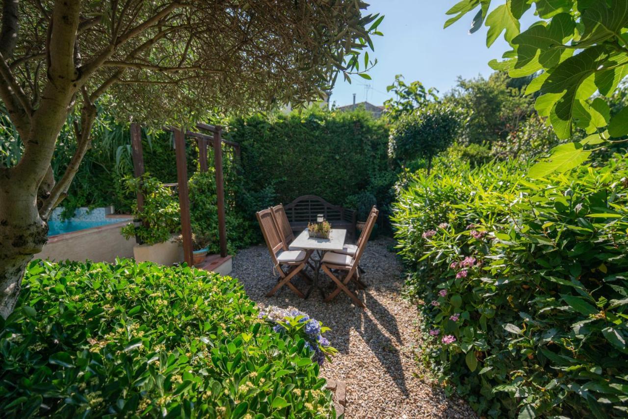 カルカソンヌHibiscus Houseアパートメント エクステリア 写真